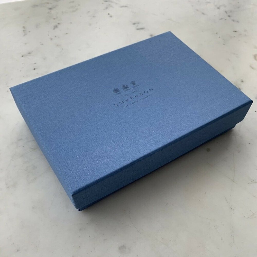 BLUE Smythson of Bond Street Box London - Picture 2 of 3